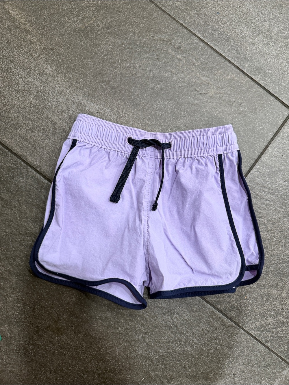 Crewcuts kids size 4 Lilac Athletic Shorts with Navy Trim